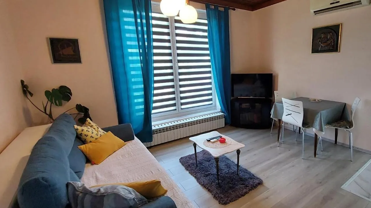 Apartments With A Parking Space Nska, Krk - 21685 Malinska